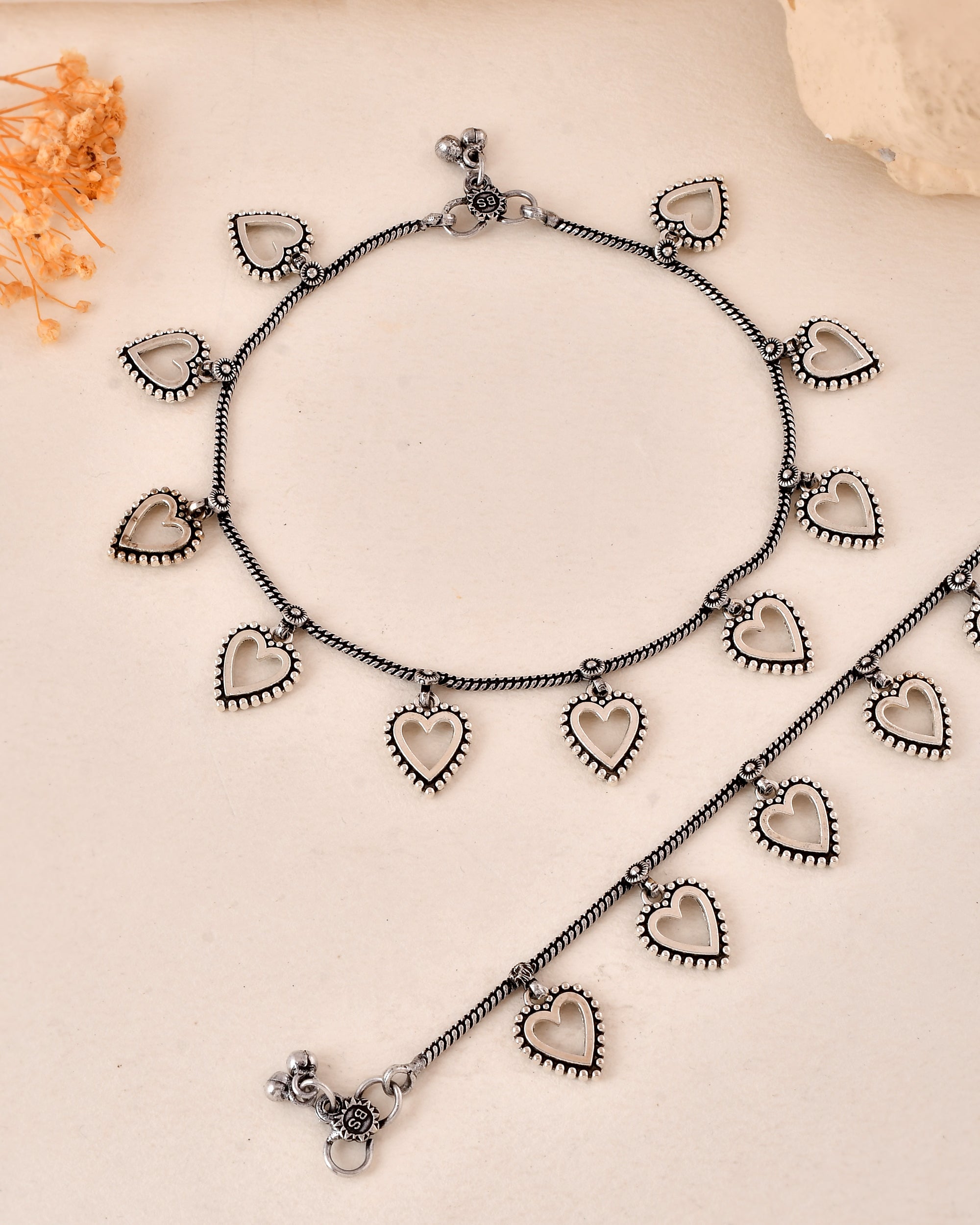 Dilbar Heart Dandiya Anklet Set